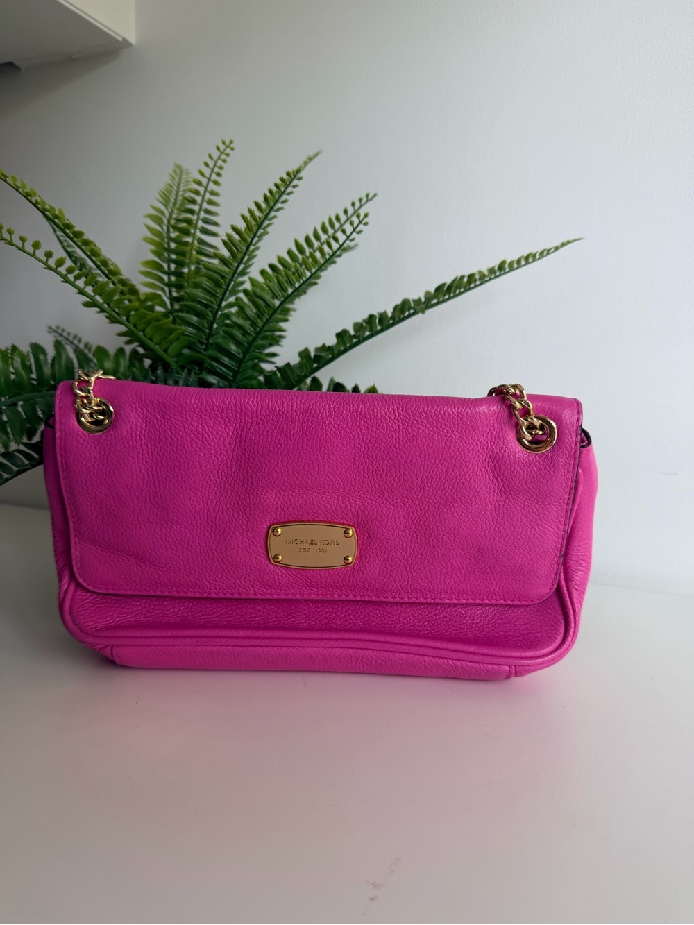 Michael Kors Pink Leather Shoulder Bag with Gold Hardware